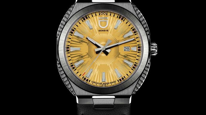 Circular S Sun Dial