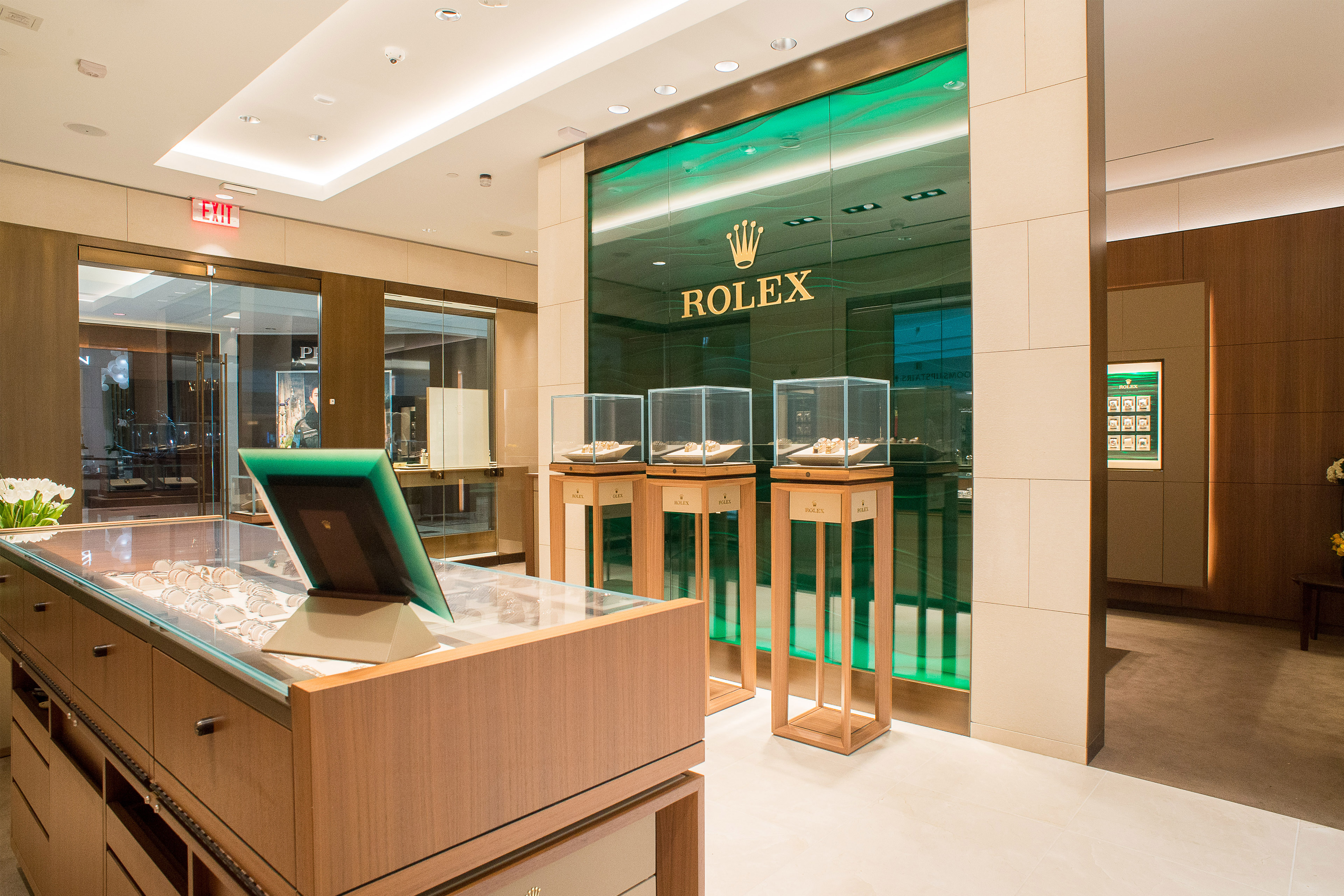 Mayors opens first flagship in Atlanta at Lenox Square as part of the  retailer's relaunch - News & Media - The Watches of Switzerland Group