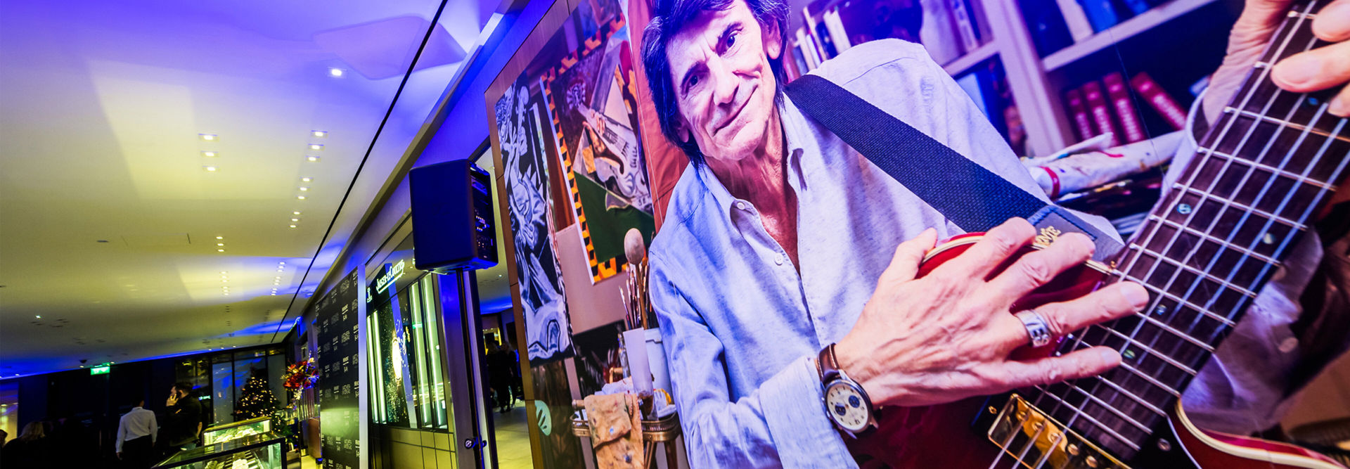 Wos Bremond Ronniewood 141119 1002