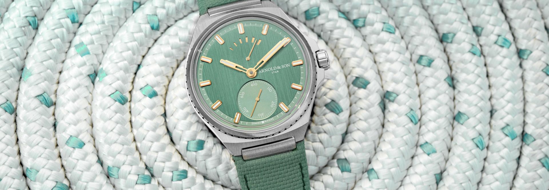 A&S Longitude Ti Fern Green Lifestyle (10)