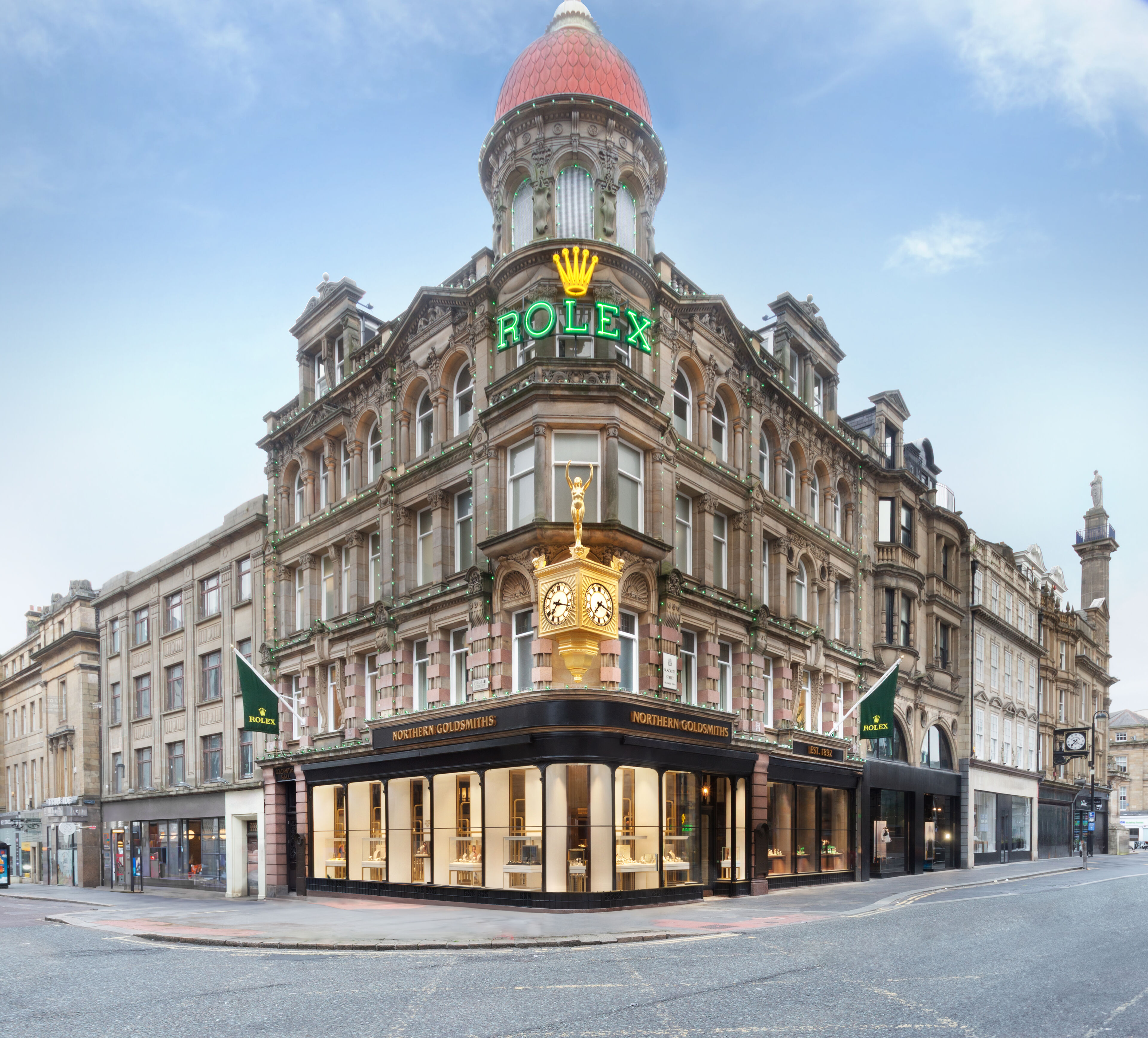 英国アンティークジュエリーボックスTHE NORTHERN GOLDSMITHS Northern Goldsmiths: An Icon Reborn by the Watches of Switzerland